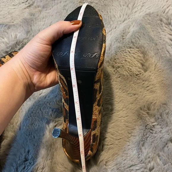 Leopard Print Heels - Picture 7 of 10